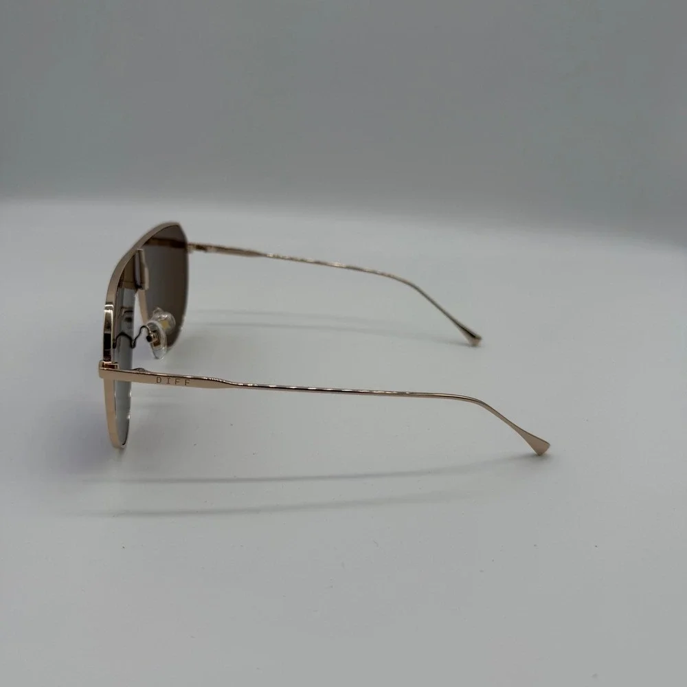 DIFF Dash Shield Sunglasses Gold Green Mirror DE01-0662-GDGIN New